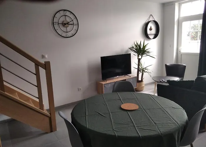 Holiday home Agreable Maison Proche Etretat